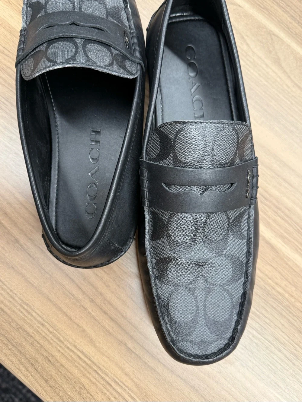 Coach Liam Driver, a refined slip-on loafer - Picture 2 of 6